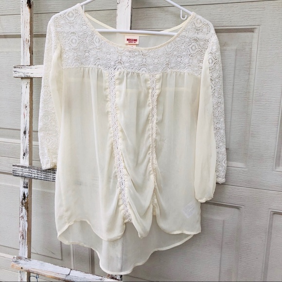 Mossimo Supply Co. Tops - 🌵Sheer Lace Top🌵